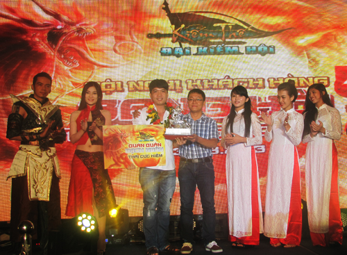 Hội Nghị Khách Hàng 2013 - Kiếm Thế