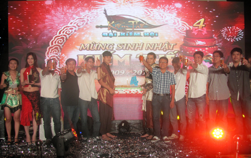 Hội Nghị Khách Hàng 2013 - Kiếm Thế