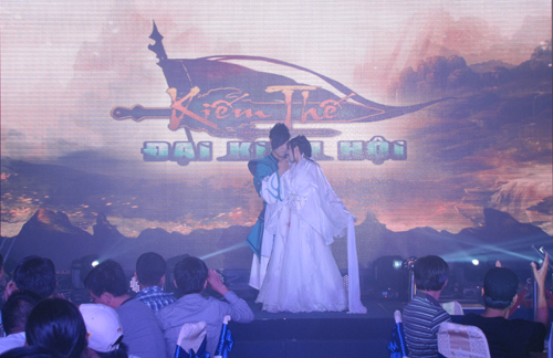 Hội Nghị Khách Hàng 2013 - Kiếm Thế